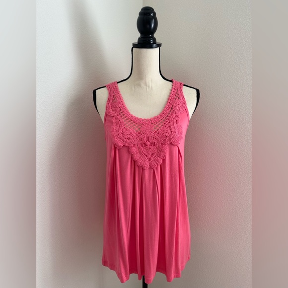 august silk Tops - ❌DONATED❌ August Silk Crochet Detailed Tank Top